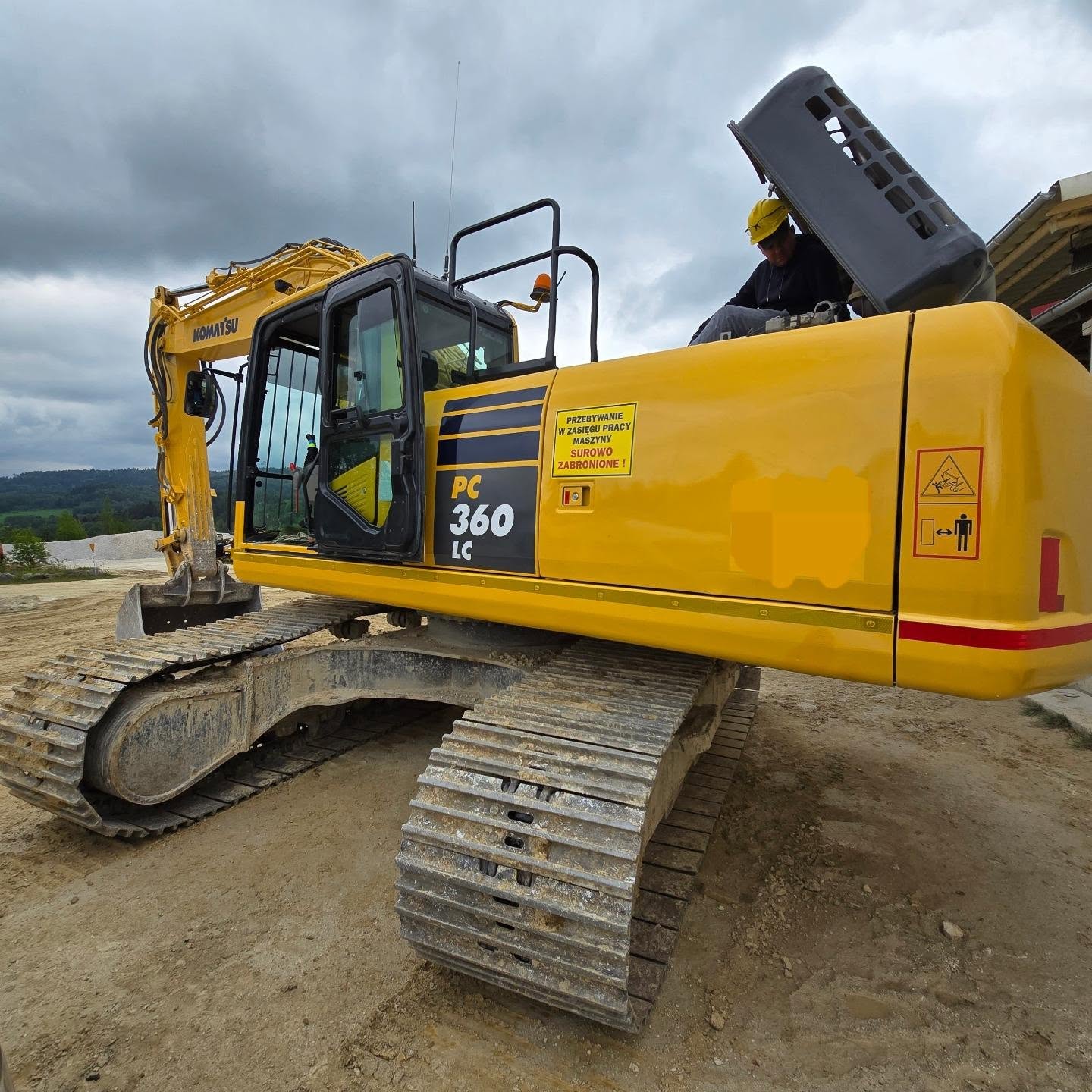 Komatsu PC360LC-7 Cummins / CM2250